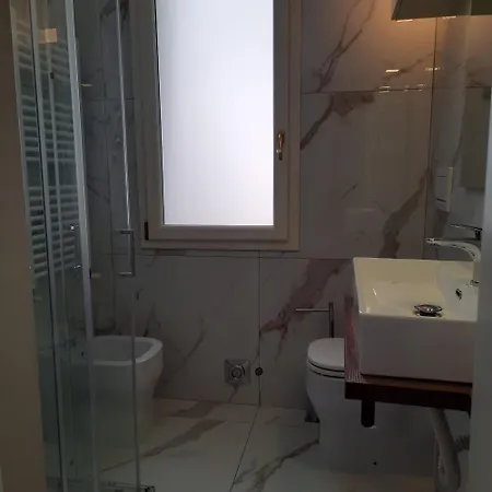 Casa Vittoria Affittacamere 3*